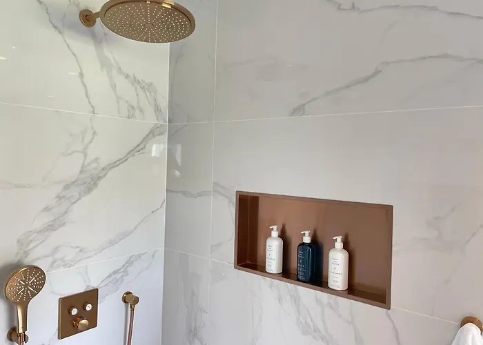 Ultimate Luxury Dream With 7 Bedrooms, Gym, And Infinity Pool 마르베야