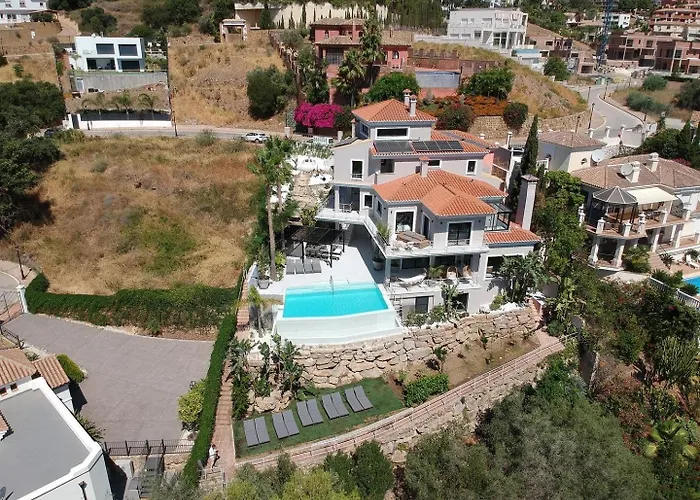 빌라 Ultimate Luxury Dream With 7 Bedrooms, Gym, And Infinity Pool 마르베야