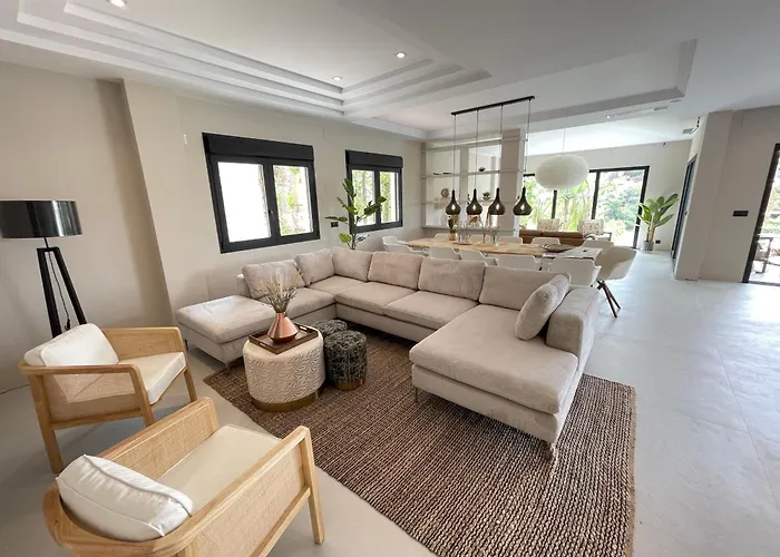 빌라 Ultimate Luxury Dream With 7 Bedrooms, Gym, And Infinity Pool 마르베야