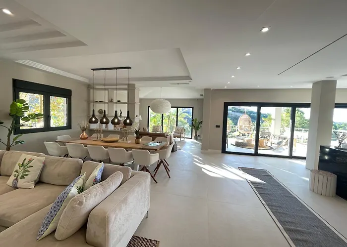 빌라 Ultimate Luxury Dream With 7 Bedrooms, Gym, And Infinity Pool 마르베야