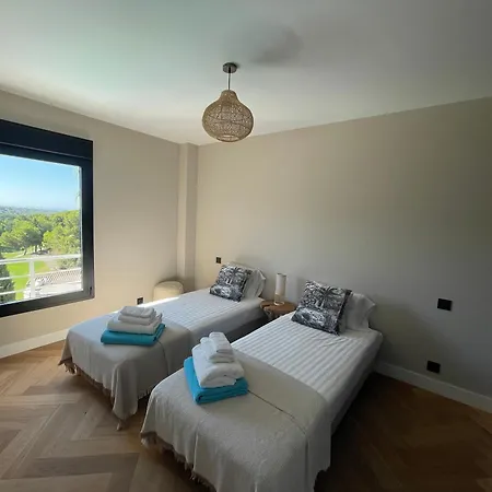 Ultimate Luxury Dream With 7 Bedrooms, Gym, And Infinity Pool ヴィラ