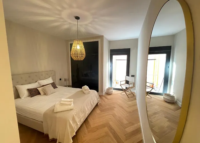 Ultimate Luxury Dream With 7 Bedrooms, Gym, And Infinity Pool Марбелья