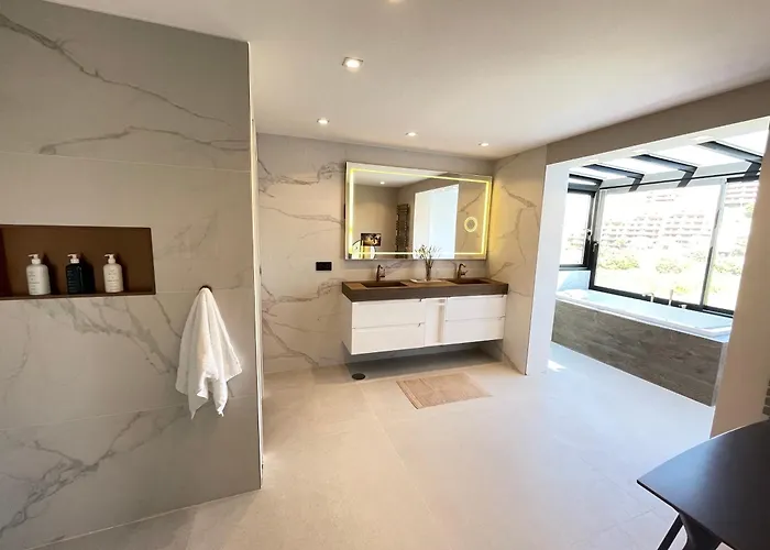 Βίλα Ultimate Luxury Dream With 7 Bedrooms, Gym, And Infinity Pool *