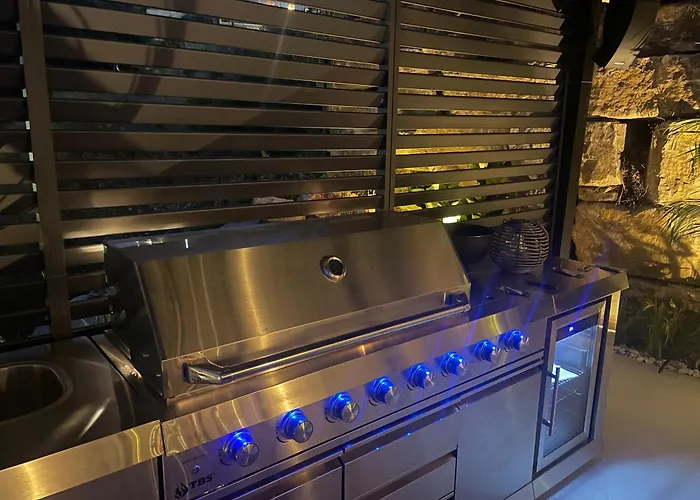 Ultimate Luxury Dream With 7 Bedrooms, Gym, And Infinity Pool Βίλα