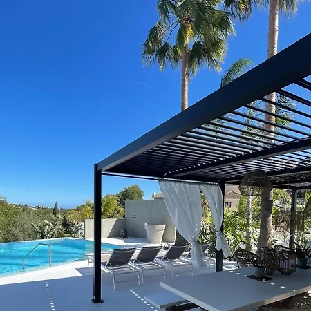 Vila Ultimate Luxury Dream With 7 Bedrooms, Gym, And Infinity Pool