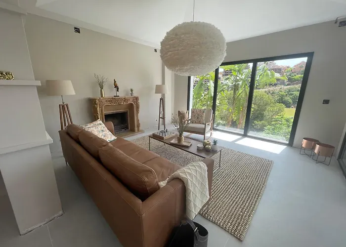 Ultimate Luxury Dream With 7 Bedrooms, Gym, And Infinity Pool