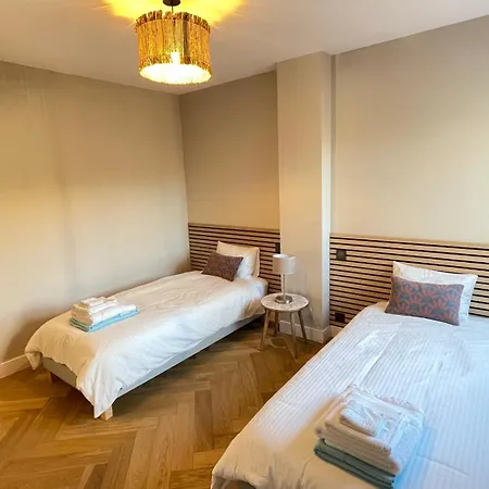 Ultimate Luxury Dream With 7 Bedrooms, Gym, And Infinity Pool Villa Marbella