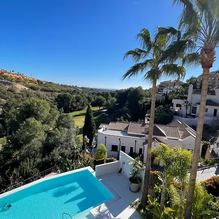 Ultimate Luxury Dream With 7 Bedrooms, Gym, And Infinity Pool *