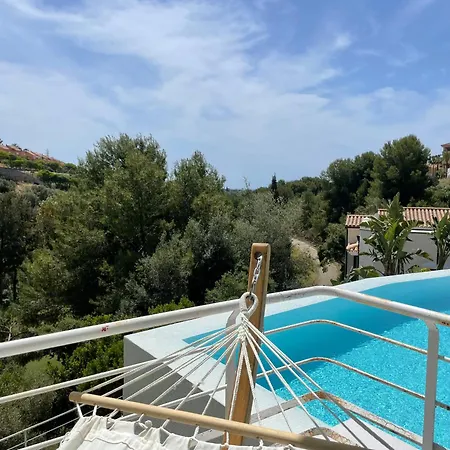 Villa Ultimate Luxury Dream With 7 Bedrooms, Gym, And Infinity Pool